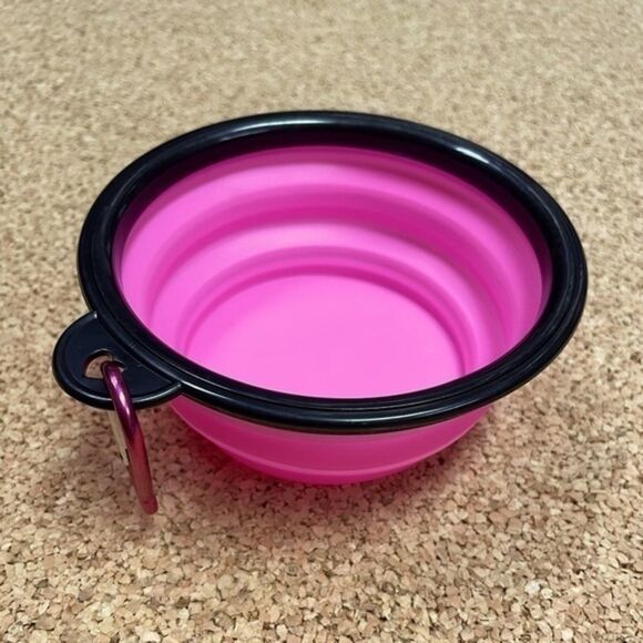 Collapsible Dog Pet Folding Silicone Travel Bowl​ - Picture 2 of 12
